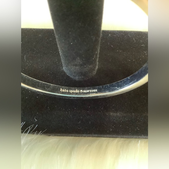 ♠️ KATE SPADE ♠️ Pave Bow Bangle - Picture 9 of 9